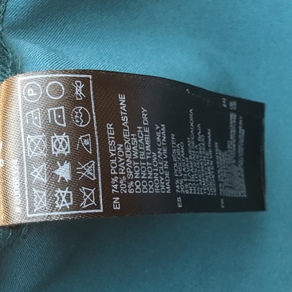 Forest Green Dress - Picture 6 of 6